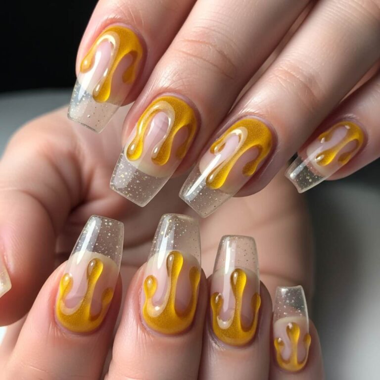 31 August Nails Ideas You’ll Love This Late Summer