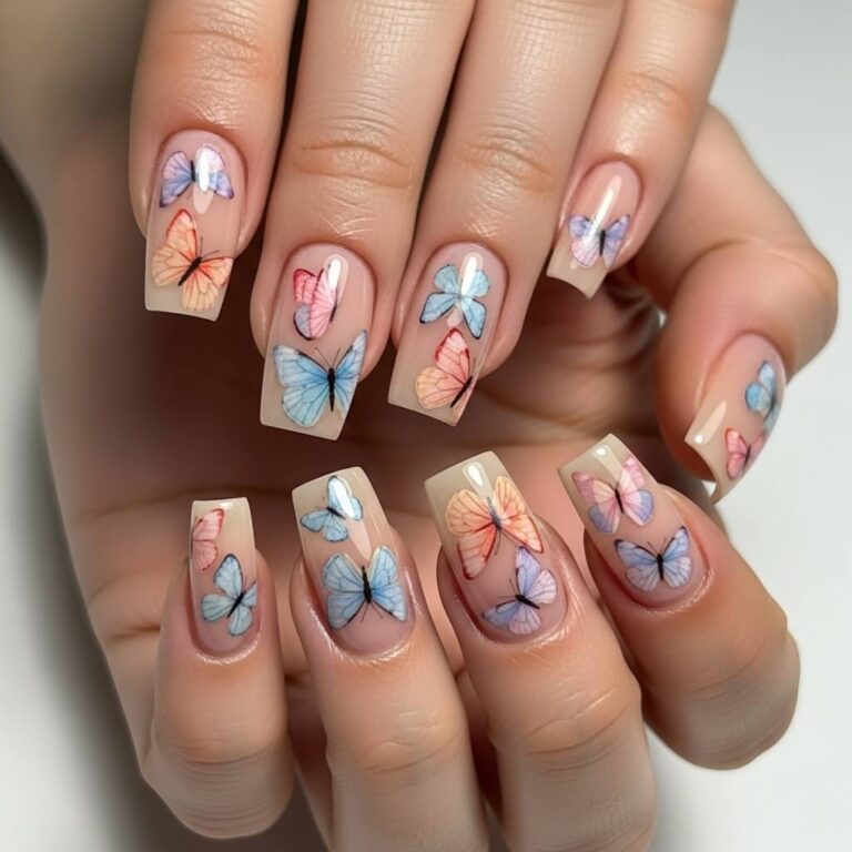 31 August Nails Ideas You’ll Love This Late Summer